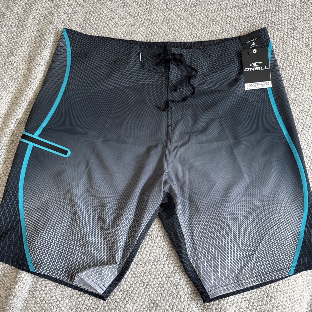 O'Neill Men's Black & Teal Hyperfreak Zodiak Boardshorts size 36